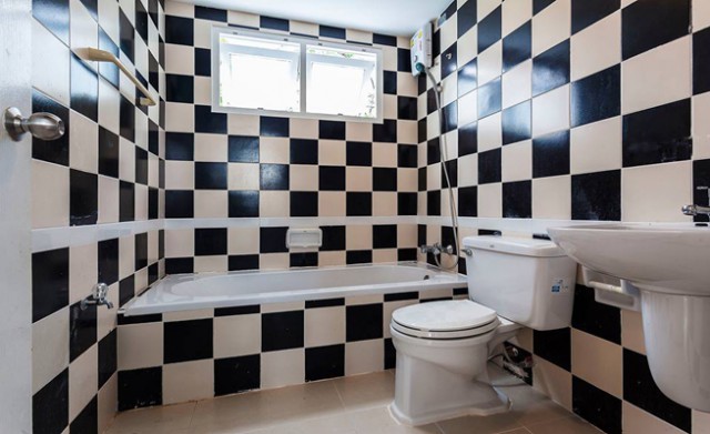 CL-0017 -บ้านเดี่ยว 2 ชั้นให้เช่า มี 4 ห้องนอน 4 ห้องน้ำ 1 ห้องครัว 1 ที่จอดรถ