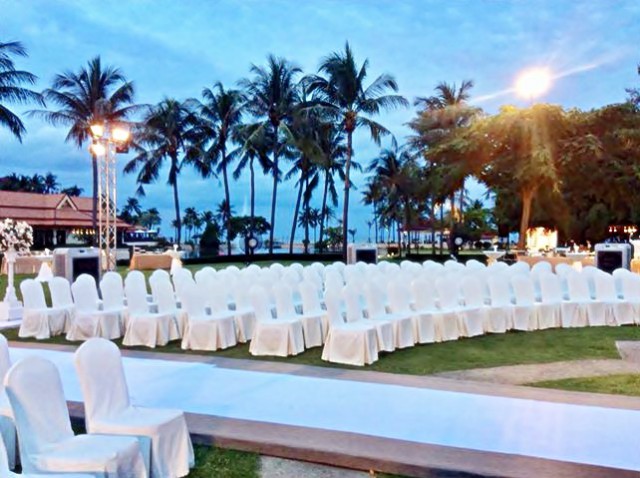 ให้เช่าแอร์เช่าพัดลมไอน้ำเช่าพัดลมไอเย็นเช่าโซฟาเช่าพรมเช่าเต็นท์ติดแอร์เช่าโต๊ะ