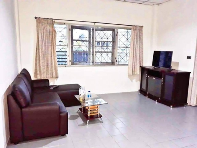 CL-0018 -ทาวน์เฮ้าส์ 2ชั้นให้เช่า มี 2 ห้องนอน 2 ห้องน้ำ 1 ห้องครัว