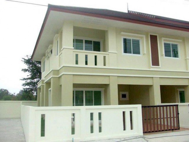 6A101266 ให้เช่าทาวน์เฮ้าส์ 2 ชั้น 3 ห้องนอน 3 ห้องน้ำ พื้นที่ 40 ตรว.