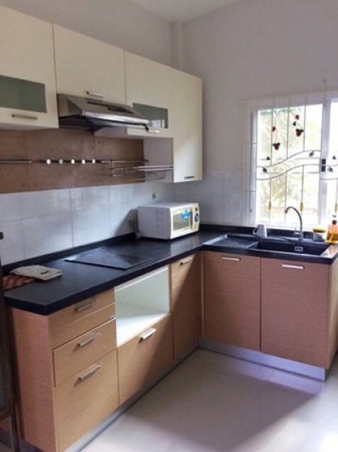 TL-0040 -บ้านเดี่ยวชั้นเดียวให้เช่า มี 2 ห้องนอน 2 ห้องน้ำ 1 ห้องครัว