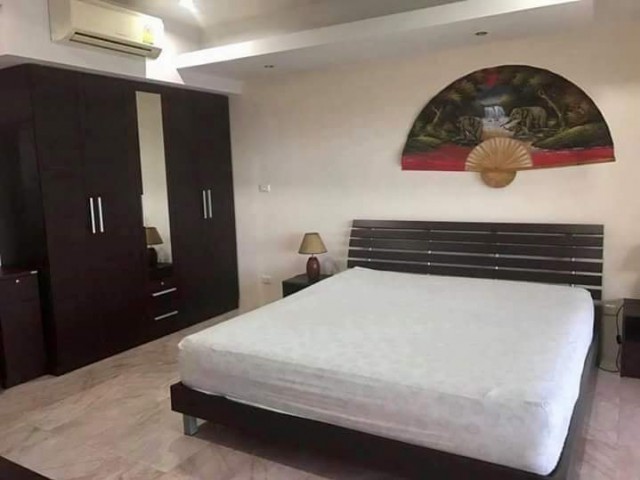 6A80469 ให้เช่าคอนโดย่านเศรษฐกิจ 2 ห้องนอน 2 ห้องน้ำ เฟอร์นิเจอร์ครบครัน.