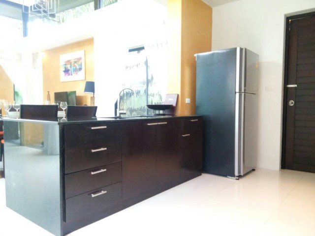 6A40362 ให้เช่าPool Villa 2 ชั้น 3 ห้องนอน 3 ห้องน้ำ พร้อมเฟอร์นิเจอร์ครบ.