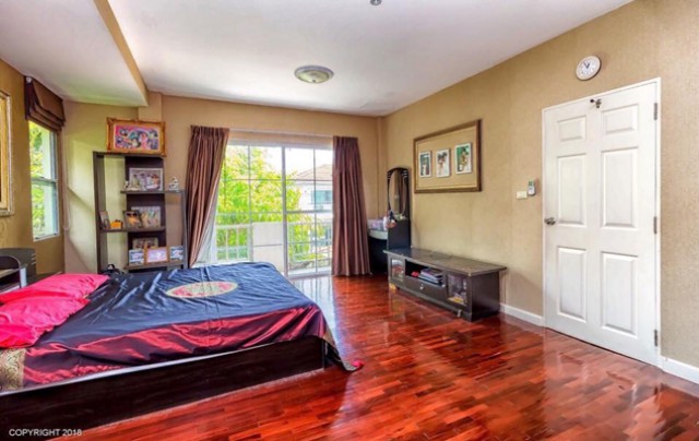 CL-0021 - บ้านเดี่ยว 2ชั้นให้เช่า มี 3 ห้องนอน 2 ห้องน้ำ 1 ห้องครัว 1 ที่จอดรถ