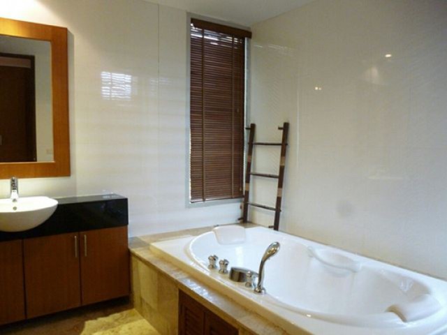 CL-0022 - พลูวิลล่า 2ชั้นให้เช่า มี 3 ห้องนอน 3 ห้องน้ำ 1 ห้องครัว 2 ที่จอดรถ