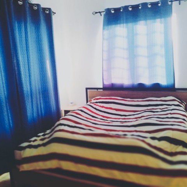 6A120538 ให้เช่าทาวน์เฮ้าส์ 2 ชั้นในโครงการ 3 ห้องนอน พร้อมเฟอร์นิเจอร์ครบครัน.