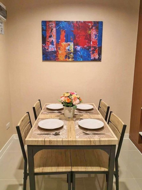 6A111716 ให้เช่าคอนโดย่านเศรษฐกิจ วิวเมือง พื้นที่ 30 ตรม. เฟอร์นิเจอร์ครบครัน