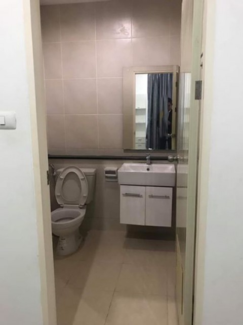 TL-0046 -ทาวน์เฮ้าส์ 2ชั้นให้เช่า มี 3 ห้องนอน 3 ห้องน้ำ 1 ห้องครัว