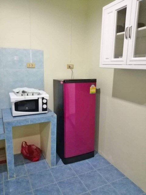 6A40369 ให้เช่าบ้านเดี่ยวชั้นเดียว พื้นที่ 100 ตรว. พร้อมเฟอร์ครบ