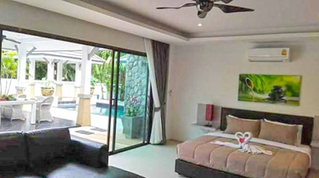 6A50177 ให้เช่าบ้านเดี่ยว 2 ชั้น พื้นที่ 200 ตรว. พร้อมสระว่ายน้ำส่วนตัว.