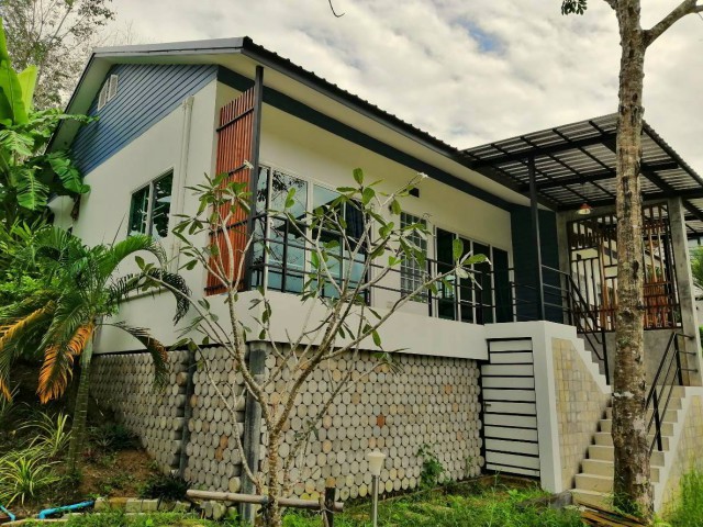 6A120542 ให้เช่าบ้านแฝดชั้นเดียว 2 ห้องนอน 2 ห้องน้ำ เดือนละ 25,000 บ.