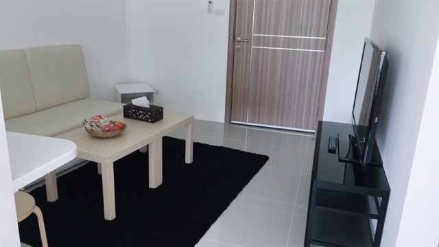 6A111726 ให้เช่าคอนโดย่านเศรษฐกิจ วิวเมือง พื้นที่ 27 ตรม. เฟอร์นิเจอร์ครบครัน