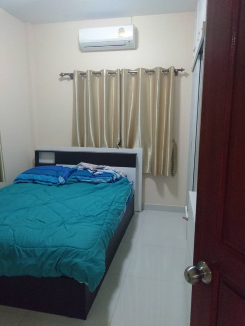 6A70101 ให้เช่าบ้านเดี่ยวชั้นเดียว 2 ห้องนอน 1 ห้องน้ำ พร้อมเฟอร์นิเจอร์ครบ.