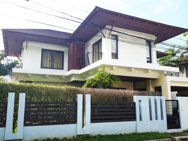 6C110341 ขายบ้านเดี่ยว 2 ชั้น 3 ห้องนอน 5 ห้องน้ำ  ราคา 14 ล้านบาท