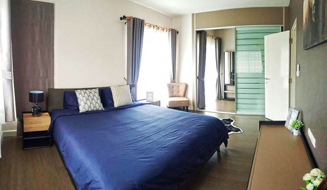 6A111747 ให้เช่าบ้านเดี่ยว 2 ชั้นในโครงการพร้อมคลับเฮ้าส์สระว้ายน้ำ 57.2 ตรว.