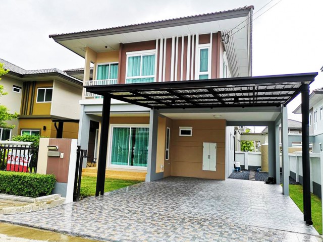 6A111747 ให้เช่าบ้านเดี่ยว 2 ชั้นในโครงการพร้อมคลับเฮ้าส์สระว้ายน้ำ  57.2 ตรว.