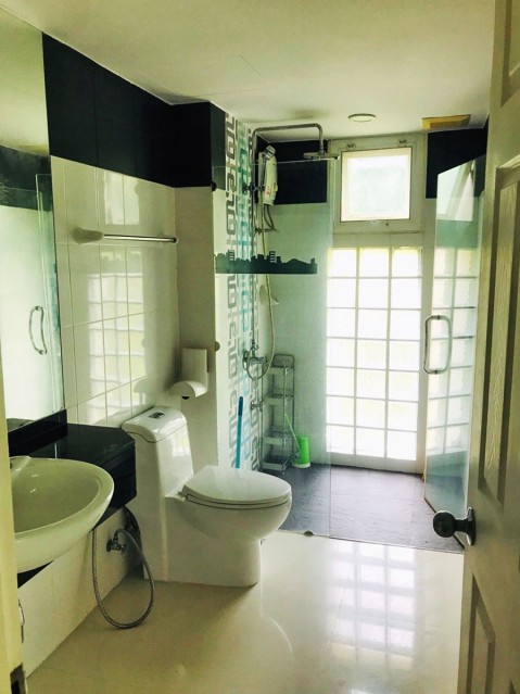 6A111751 ให้เช่าคอนโดย่านเศรษฐกิจ วิวเมือง พื้นที่ 48 ตรม. เฟอร์นิเจอร์ครบครัน