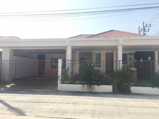 6A90974ให้เช่าบ้านเดี่ยว พื้นที่ 272 ตรม. พร้อมเฟอร์ครบ