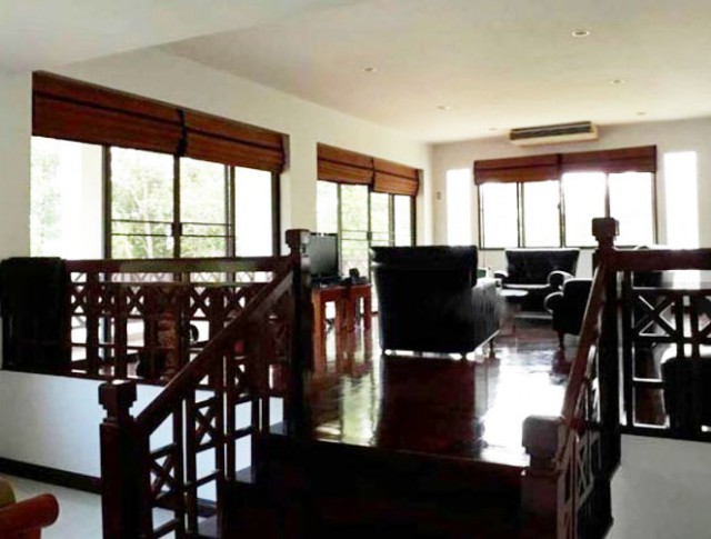 6C20011 ขายบ้านพักตากอากาศสุดหรู 2 ชั้น พื้นที่ 90 ตรว.