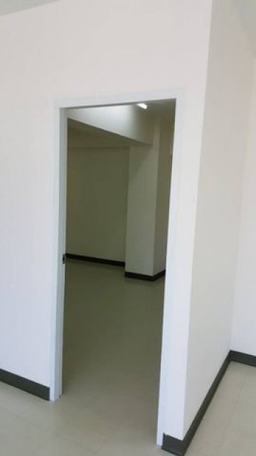 6A101307 ให้เช่าคอนโดย่านเศรษฐกิจห้องเปล่า วิวทะเล เดือนละ 13,500 บ.