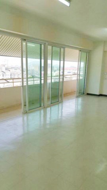 6A101307 ให้เช่าคอนโดย่านเศรษฐกิจห้องเปล่า วิวทะเล เดือนละ 13,500 บ.