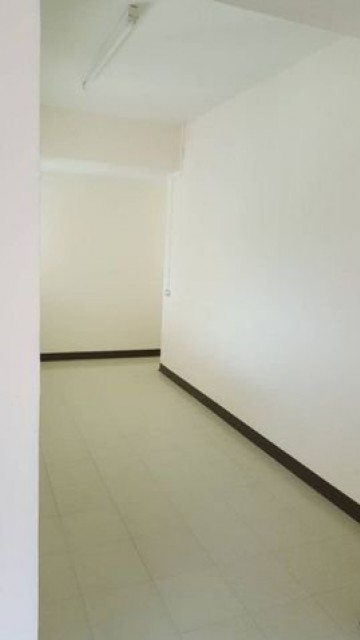 6A101307 ให้เช่าคอนโดย่านเศรษฐกิจห้องเปล่า วิวทะเล เดือนละ 13,500 บ.