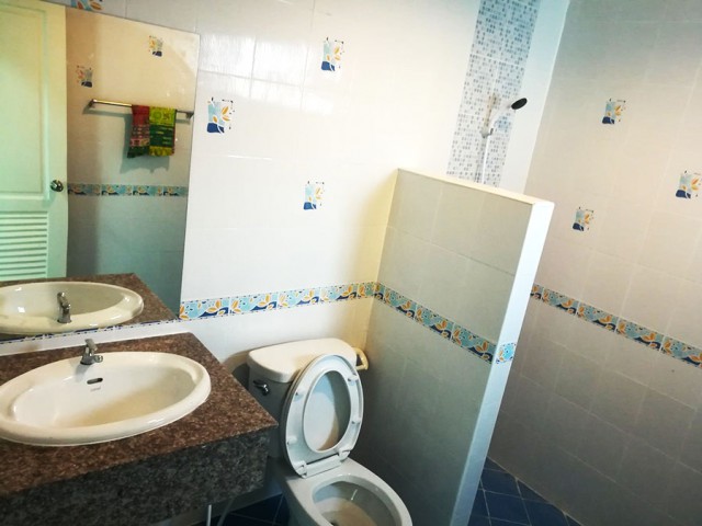 6A90982 ให้เช่าบ้านเดี่ยว 2 ชั้นในโครงการย่านเศรษฐกิจ พื้นที่ 32 ตรว.