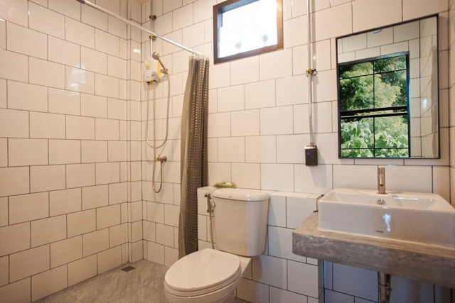 6A80489 ให้เช่าบ้านPool Villa 3 ชั้น ชั้นสไตล์โมเดิร์น พื้นที่ 30 ตารางวา