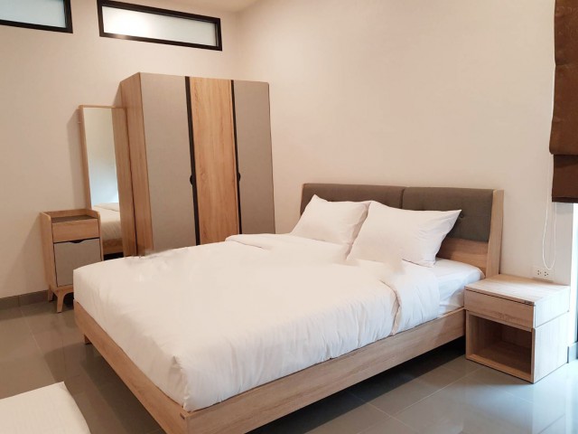 6A80490 ให้เช่าบ้านแฝดชั้นเดียว พื้นที่ 125 ตรม. พร้อมเฟอร์ครบ