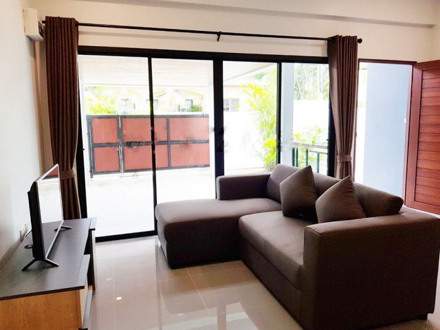 6A80490 ให้เช่าบ้านแฝดชั้นเดียว พื้นที่ 125 ตรม. พร้อมเฟอร์ครบ