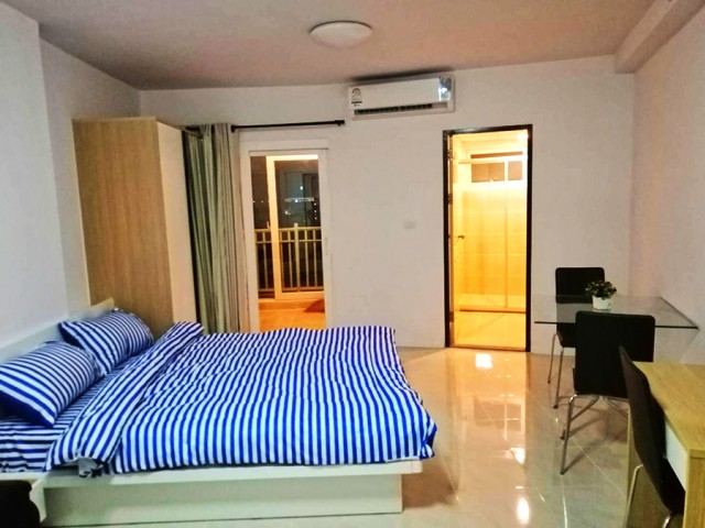 6A101313 ให้เช่าคอนโดย่านเศรษฐกิจ วิวเมือง พื้นที่ 33.5 ตรม. เฟอร์นิเจอร์ครบครัน