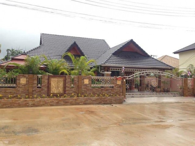 6A90986 ให้เช่าบ้านเดี่ยวชั้นเดียวในโครงการ 3 ห้องนอน พร้อมเฟอร์นิเจอร์ครบ.