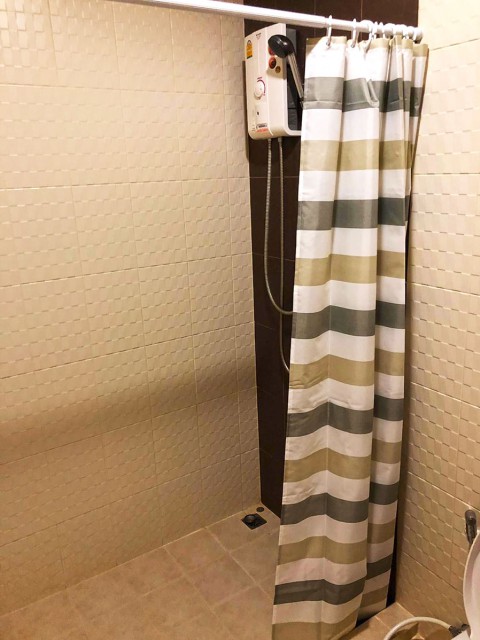 6A40371 ให้เช่าคอนโดย่านเศรษฐกิจ วิวภูเขา พื้นที่ 32 ตรม. เฟอร์นิเจอร์ครบครัน