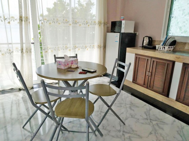 6A90988 ให้เช่าบ้านเดี่ยว 2 ชั้น ติดทะเลมาก วิวทะเล เงียบสงบ 4 ห้องนอน.