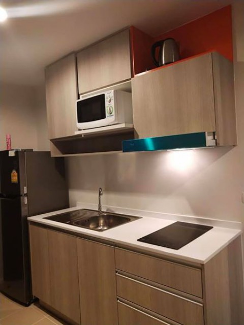 6A101320 ให้เช่าคอนโดใจกลางเมือง เฟอร์นิเจอร์ครบครัน วิวดีบรรยากาศใช่น่าอยู่.