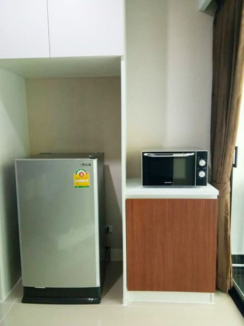 6A111784ให้เช่าคอนโดย่านเศรษฐกิจ วิวติดภุเขา พื้นที่ 33ตรม. เฟอร์นิเจอร์ครบครัน