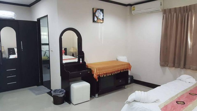 6A70102 ให้เช่าPool Villa 2 ชั้นสไตล์โมเดิร์น พร้อมสระว่ายน้ำส่วนตัว.