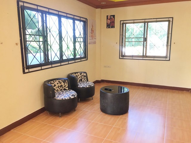 6A60161ให้เช่าบ้านเดี่ยว 2 ชั้น พื้นที่ 41 ตรว.3นอน 2 น้ำ