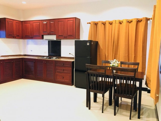 6A40372 ให้เช่าบ้านเดี่ยวชั้นเดียวในโครงการ พื้นที่ 240 ตรม. พร้อมเฟอร์ครบ