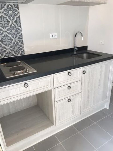 6A101325 ให้เช่าคอนโดย่านเศรษฐกิจ วิวป่าเขา พื้นที่ 34 ตรม. เฟอร์นิเจอร์ครบครัน