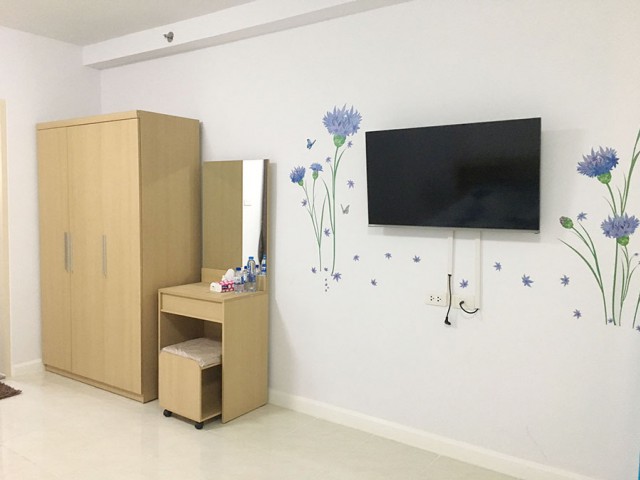 6A101327 ให้เช่าคอนโดย่านเศรษฐกิจ วิวเขา พื้นที่ 37 ตรม. เฟอร์นิเจอร์ครบครัน