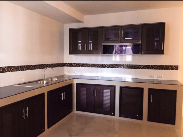 6A120560 ให้เช่าบ้านเดี่ยว 2 ชั้น พื้นที่ 42 ตรว. 3นอน 3น้ำ