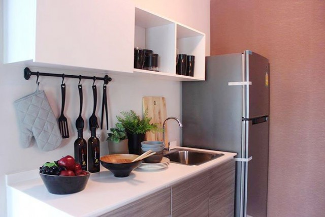 6A101328 ให้เช่าคอนโดย่านเศรษฐกิจ วิวสระ ภูเขา พื้นที่ 30 ตรม.