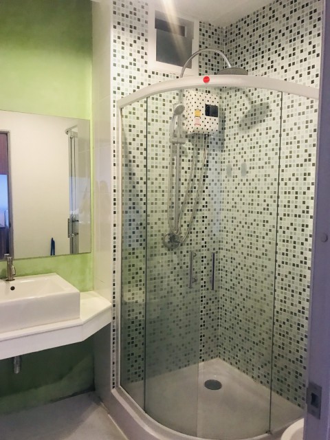 6A90998 ให้เช่าคอนโดย่านเศรษฐกิจ วิวสระว่ายน้ำ เฟอร์นิเจอร์ครบครัน