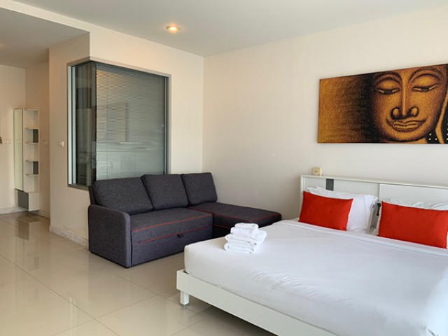 6A70106 ให้เช่าคอนโดย่านเศรษฐกิจ วิวภูเขา ทะเล พื้นที่ 44.74 ตรม.