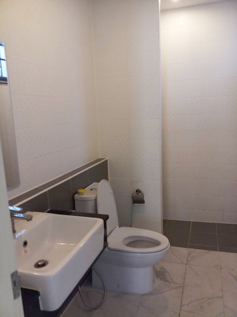 6A20083 ให้เช่าบ้านเดี่ยวชั้นเดียวในโครงการใกล้สนามบิน พื้นที่ 48 ตรว.