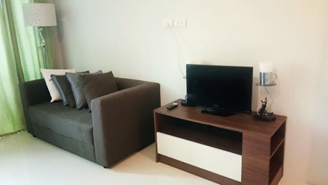 6A90999ให้เช่าคอนโดย่านเศรษฐกิจ วิวหมู่บ้าน พื้นที่ 30 ตรม. เฟอร์นิเจอร์ครบครัน