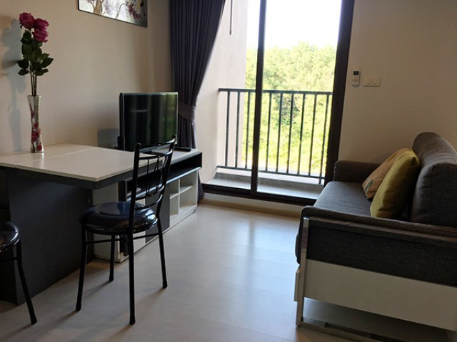 6A111809ให้เช่าคอนโดย่านเศรษฐกิจ วิวเมือง พื้นที่ 28 ตรม. เฟอร์นิเจอร์ครบครัน