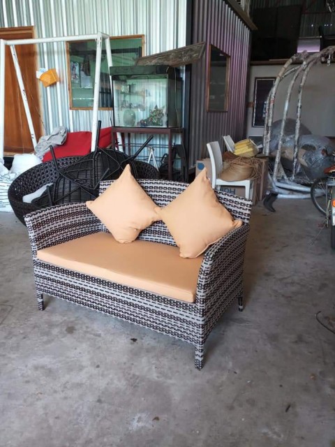 เฟอร์นิเจอร์หวายแท้หวายเทียม