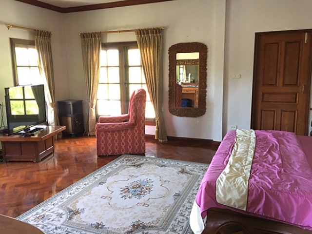 6A91000 ให้เช่าบ้านเดี่ยว 2 ชั้น บ้านหลังใหญ่ พื้นที่ 160 ตรว.